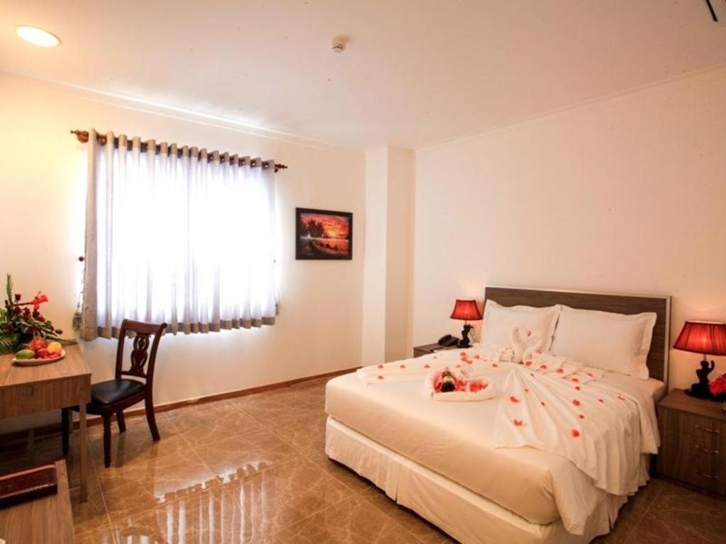 Den Long Do Hotel Nha Trang Eksteriør billede