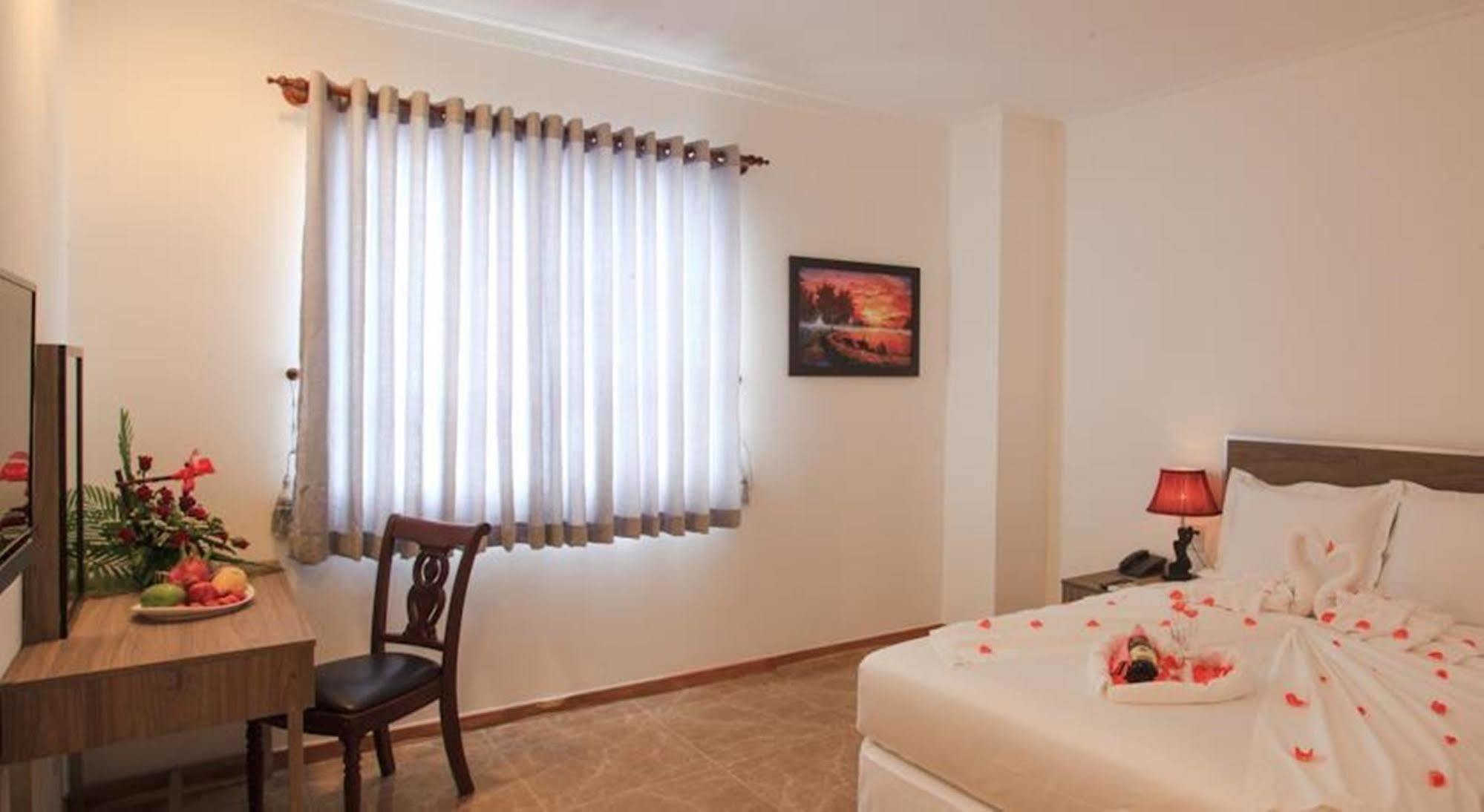 Den Long Do Hotel Nha Trang Eksteriør billede